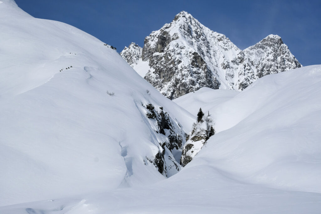 Saint Bernard premium skiwear and outdoor lifestyle